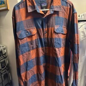 Patagonia Men's Casual Blue and Red Checkered Shirt